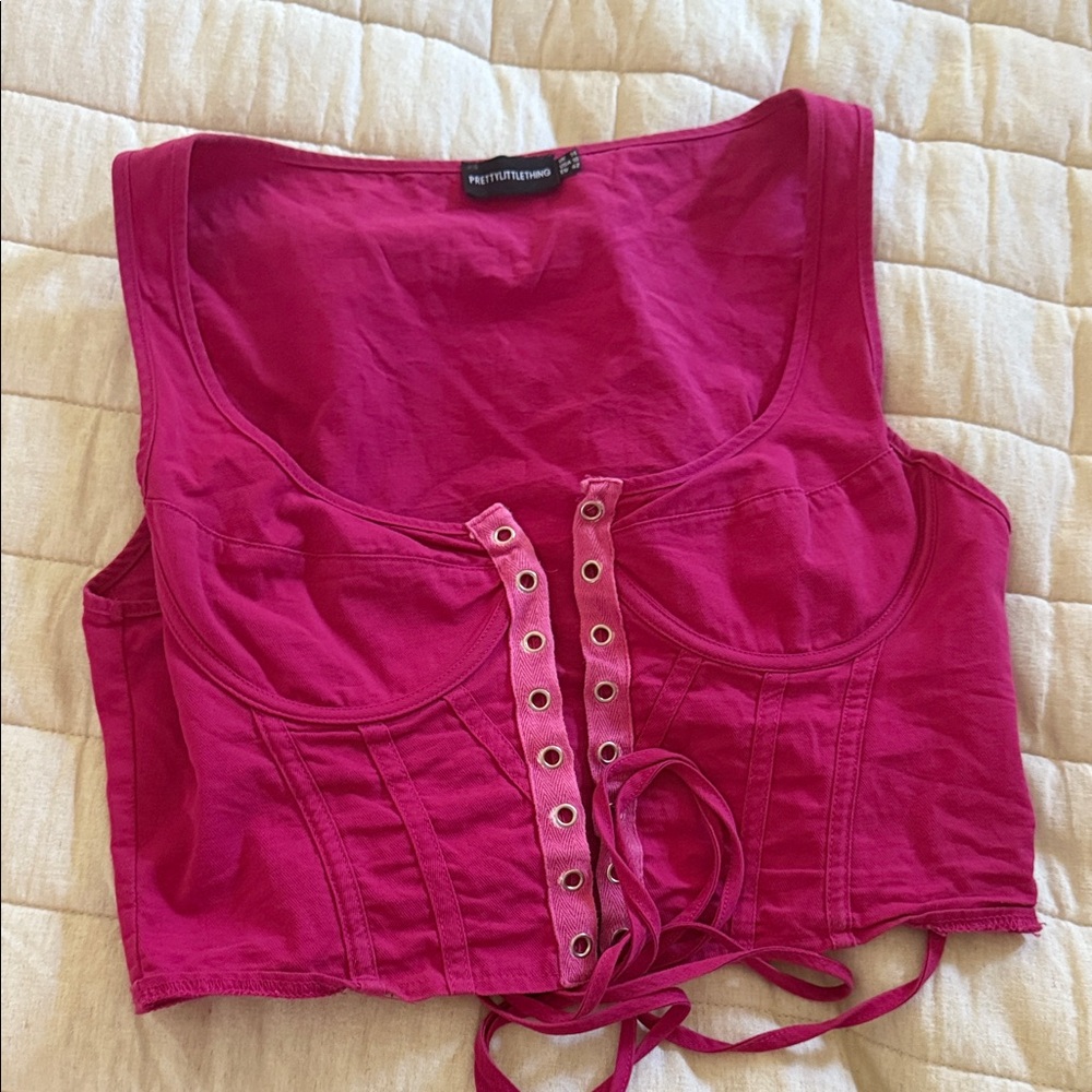 PrettyLittleThing Fuchsia Lace-Up Tank Top